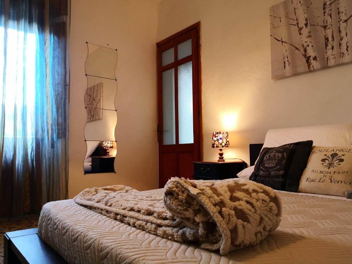 Zia Chiarina Bed & Breakfast San Nicolo Gerrei ภายนอก รูปภาพ