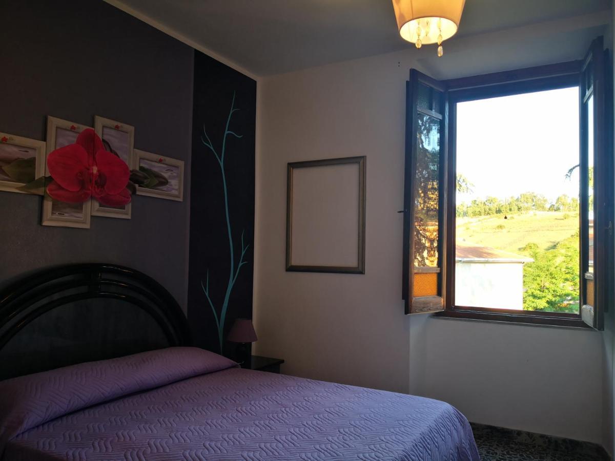 Zia Chiarina Bed & Breakfast San Nicolo Gerrei ภายนอก รูปภาพ
