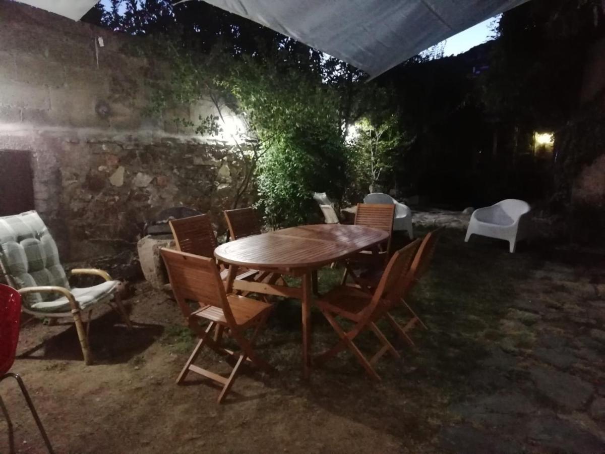 Zia Chiarina Bed & Breakfast San Nicolo Gerrei ภายนอก รูปภาพ
